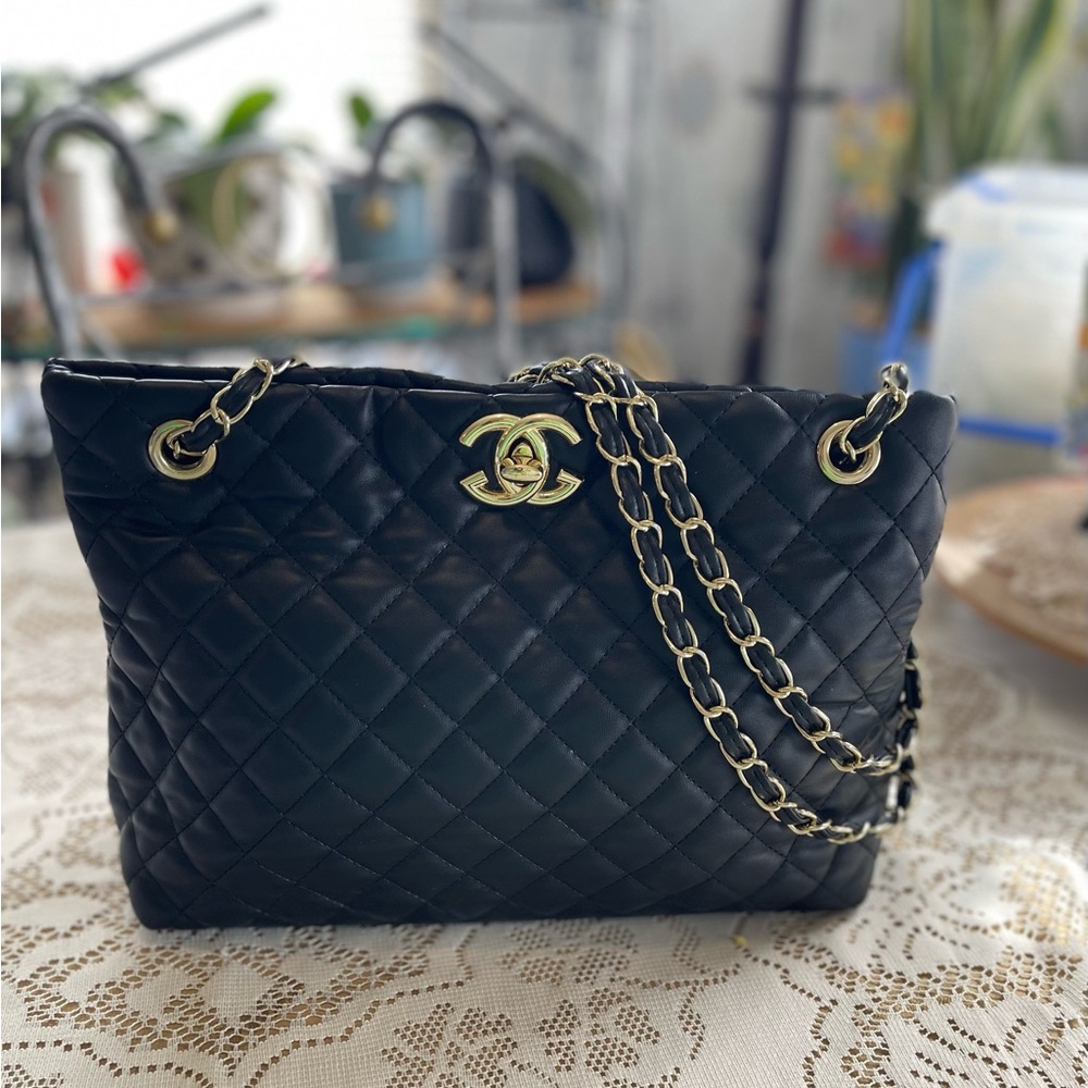 Fashion Inspired Black Quilted Shoulder Bag with Gold Chain - Picture 11 of 11